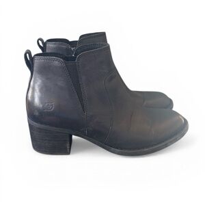 Born Reese Black Leather Ankle Boots Size 8.5 M